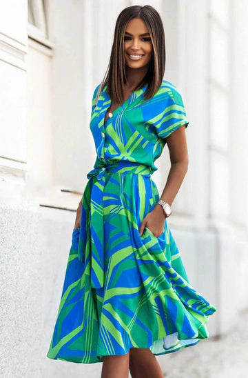 khaki abstract print mesh wrap cut out midaxi dress I popped into @wallis.style head office to see their new mesh dresses, they just launched. Super chic, incredibly flattering and wonderfully comfy All the details are below and lots of love