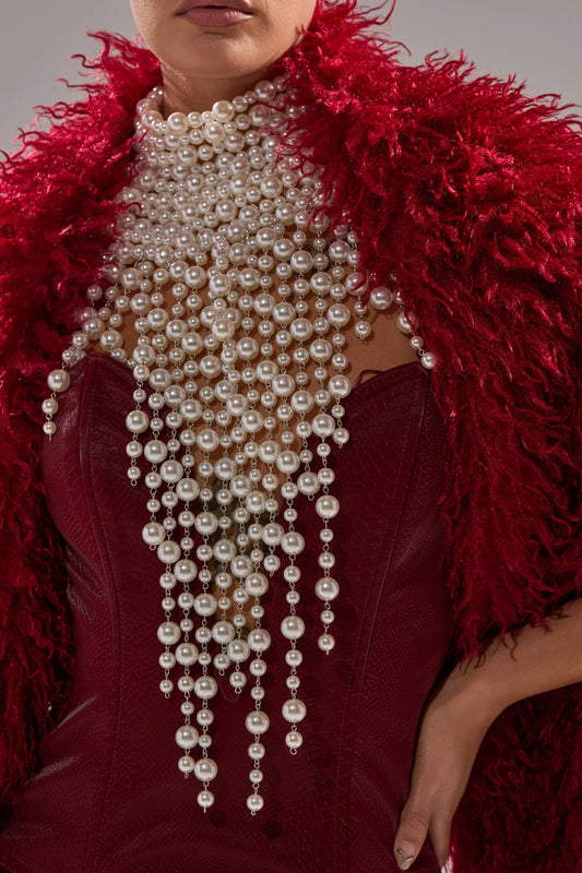 Pearly Statement Necklace